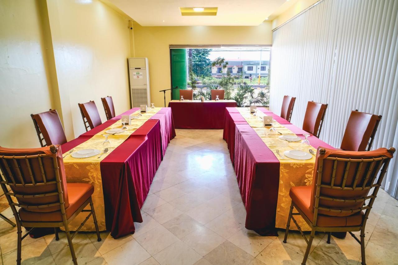 Hotel Valencia Bagian luar foto