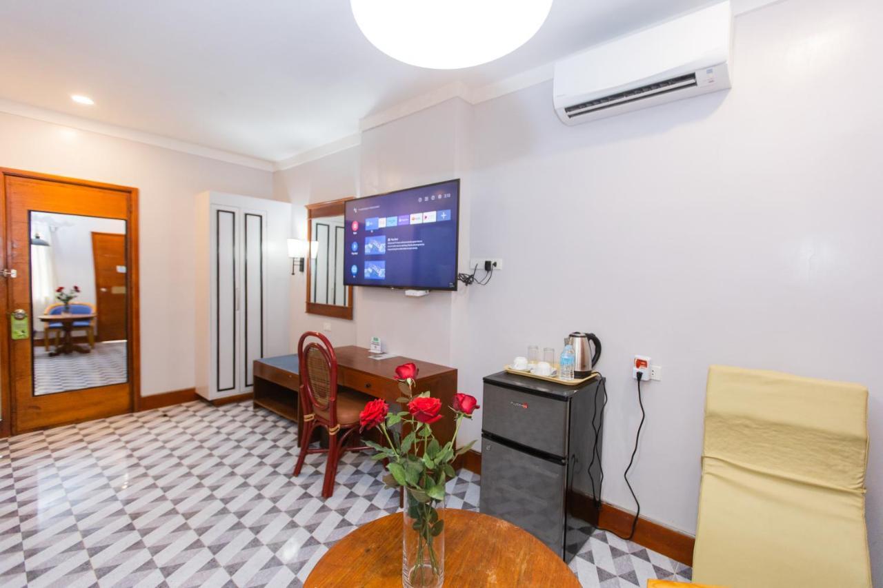 Hotel Valencia Bagian luar foto